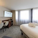 Hotel Paris Gare Montparnasse TGV