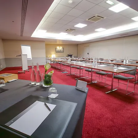 Hotel Mercure Gare Montparnasse Tgv Parigi