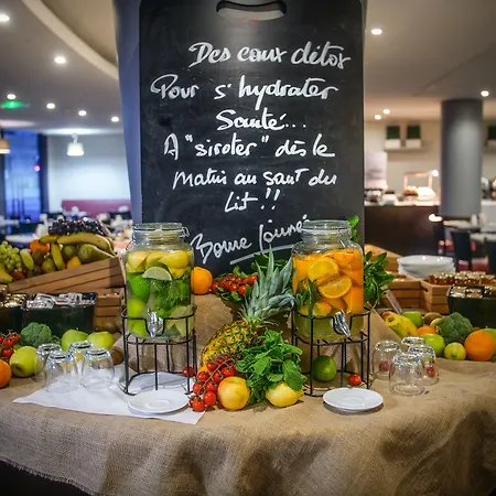 Hotel Mercure Gare Montparnasse Tgv Parigi