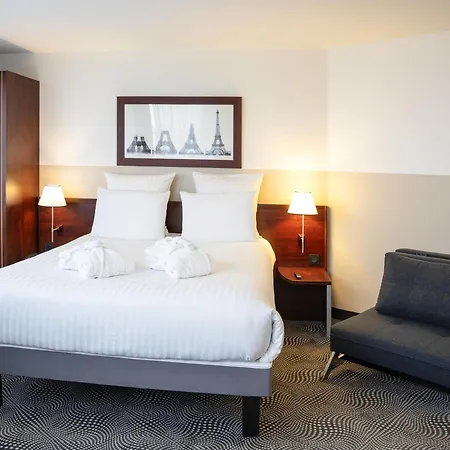 Hotel Mercure Gare Montparnasse Tgv Parigi
