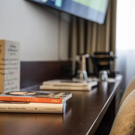 Mercure Gare Montparnasse Tgv Parigi