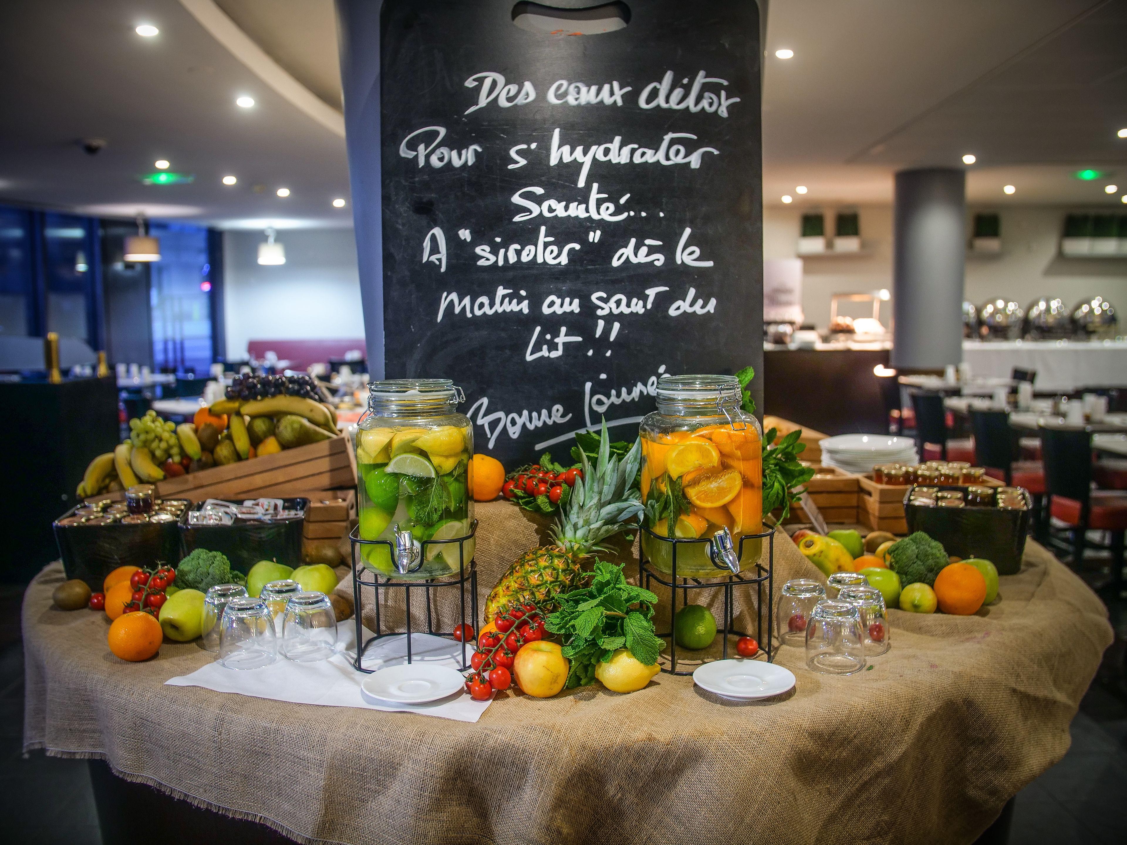 Hotel Mercure Gare Montparnasse Tgv Parigi