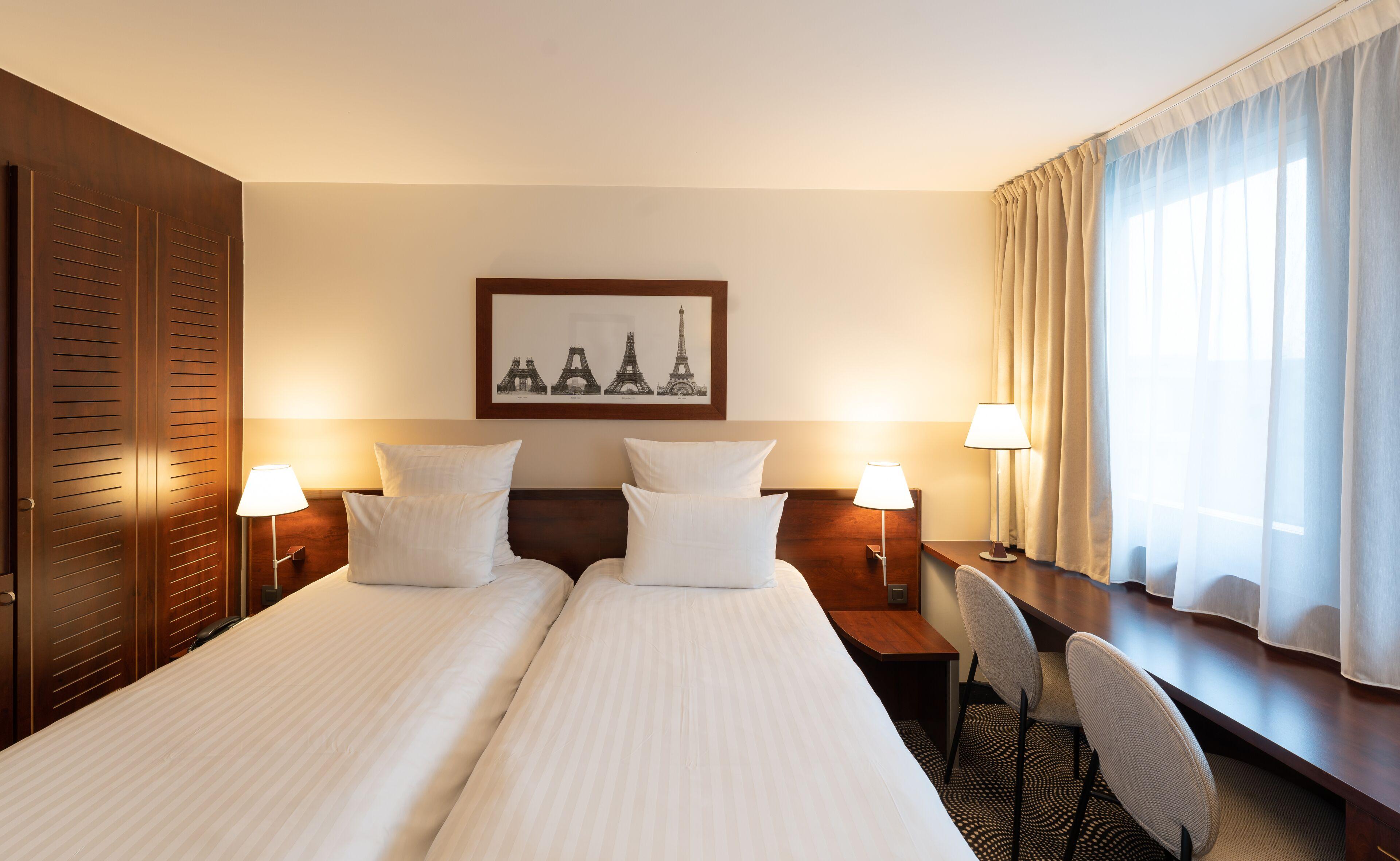 Hotel Mercure Gare Montparnasse Tgv